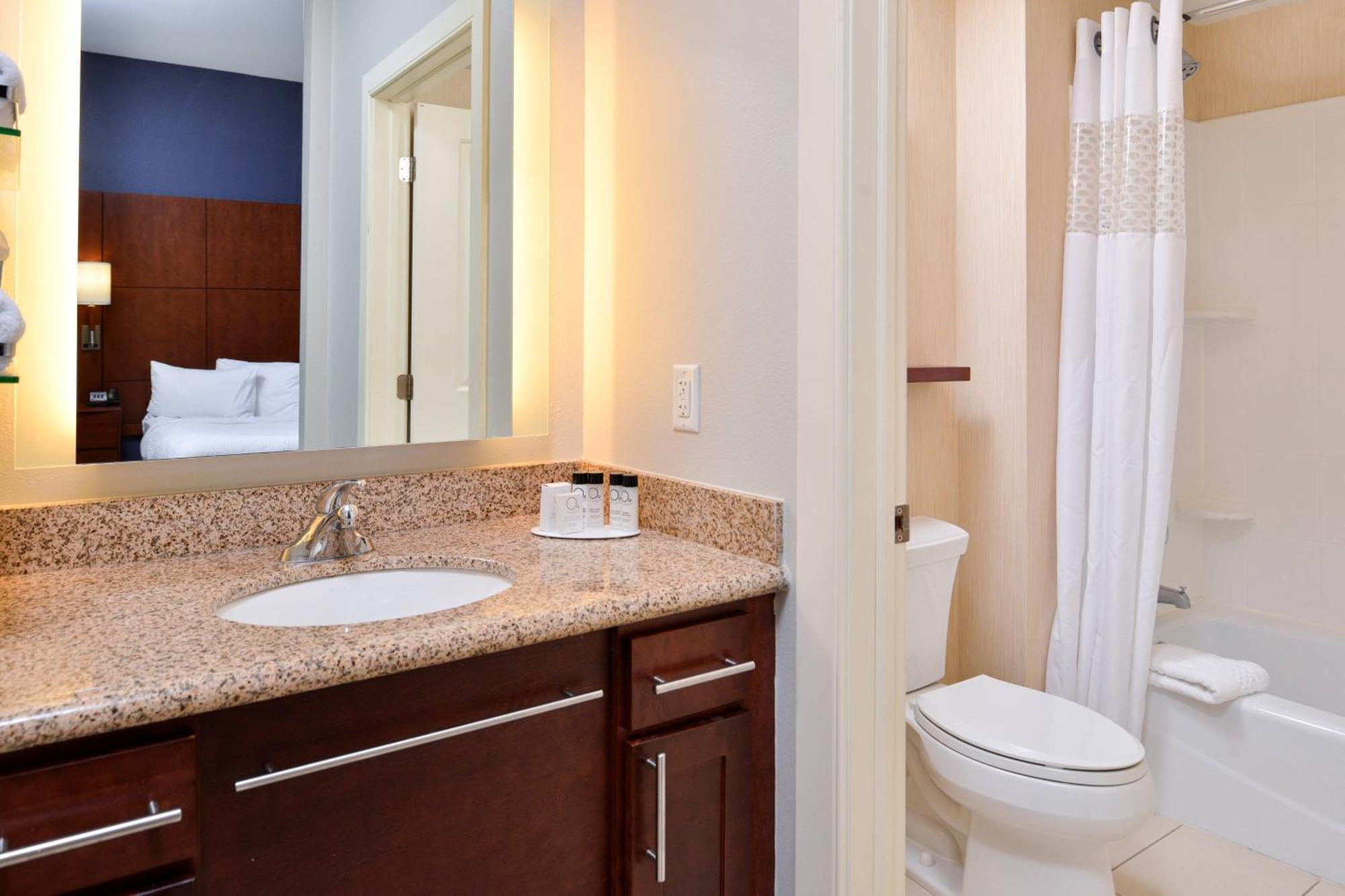 Residence Inn By Marriott Coralville Exteriér fotografie
