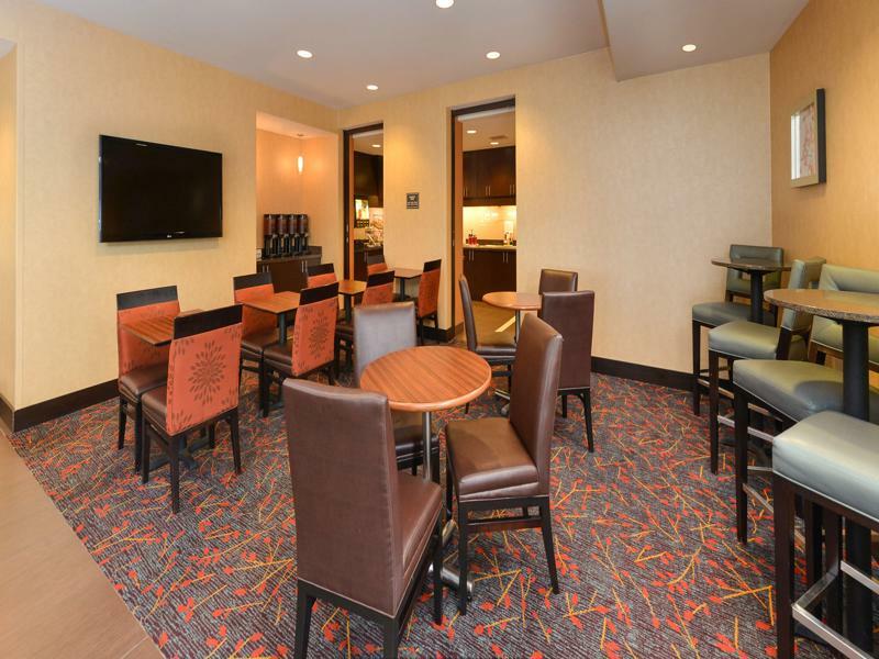 Residence Inn By Marriott Coralville Exteriér fotografie